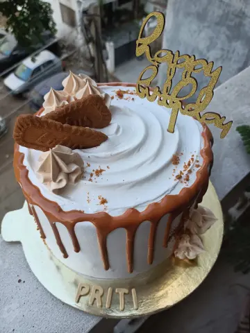 Lotus bischof cake