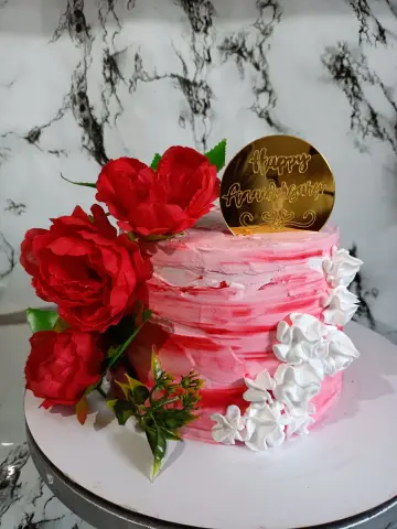 Anniversary/valentine cake