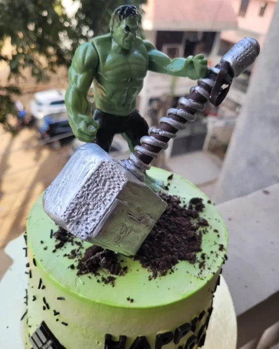 Hulk Theme cake